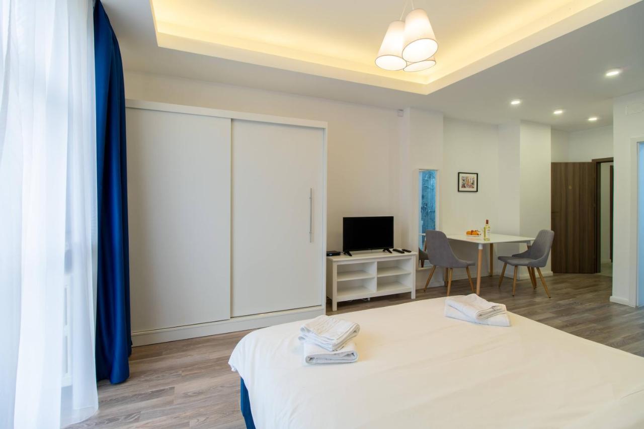 City Center Premium Apartments 2 Bukarest Kültér fotó